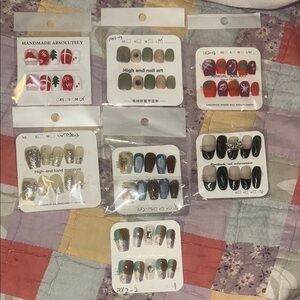 7pcs Assorted Press-On Nails Sets